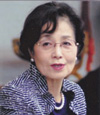 瀬谷義子氏 写真