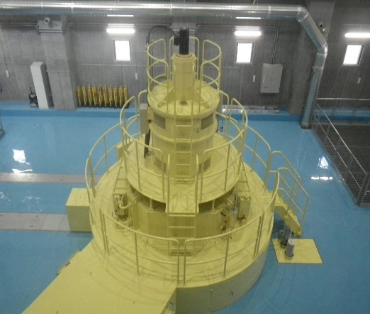 発電機(1号機)