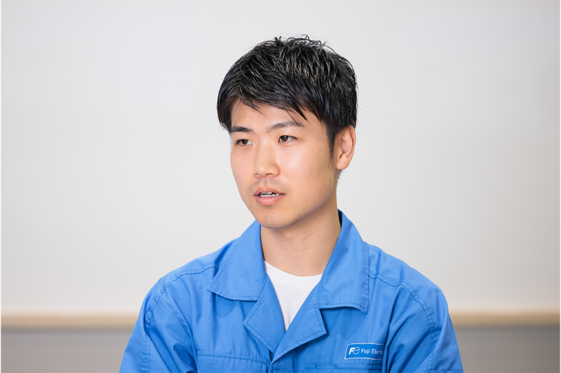 チームメンバーの佐藤