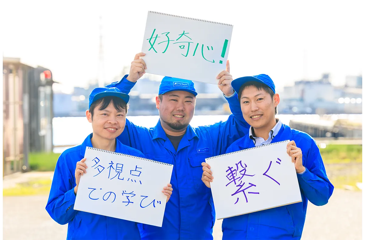 （左）加藤、（真ん中）佐久間、（右）糸川