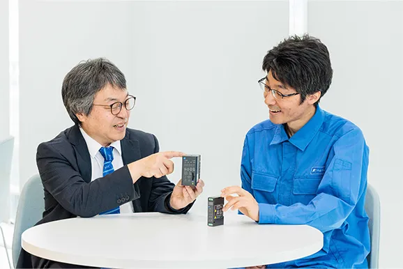 左:橋爪、右:小林