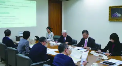 統合報告書に関する社外役員との意見交換会の様子